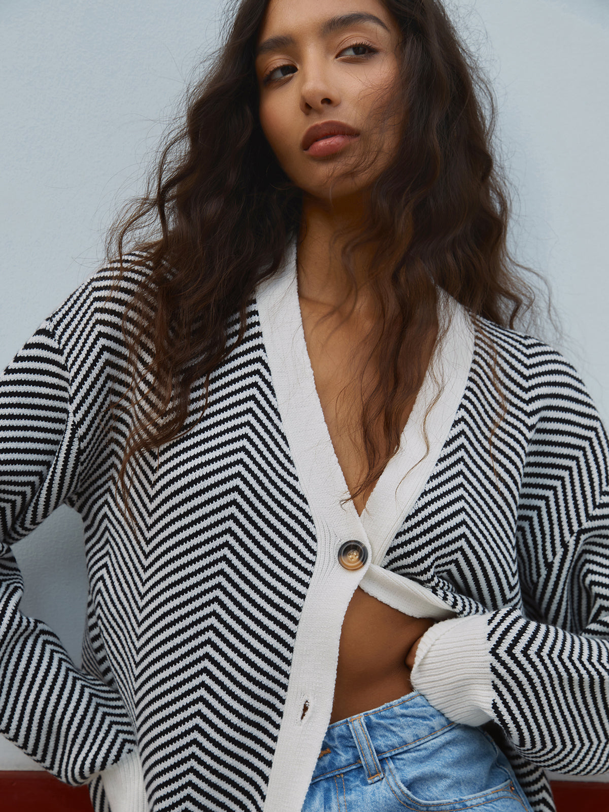Zigzag Knit Herringbone Cardigan