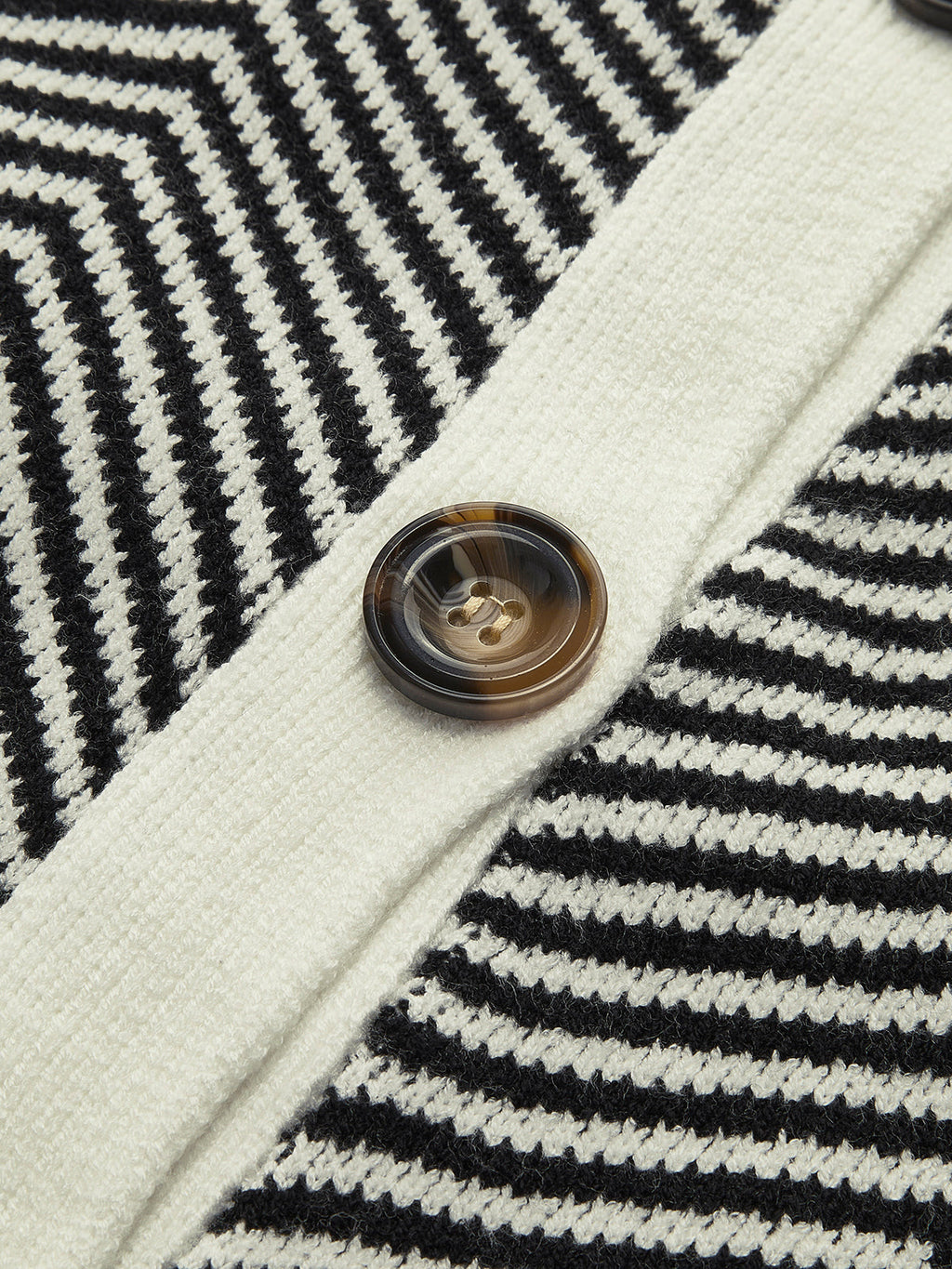 Zigzag Knit Herringbone Cardigan