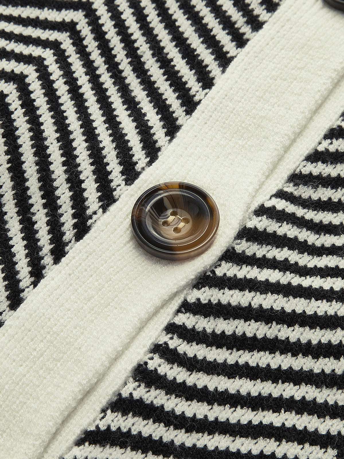 Zigzag Knit Herringbone Cardigan