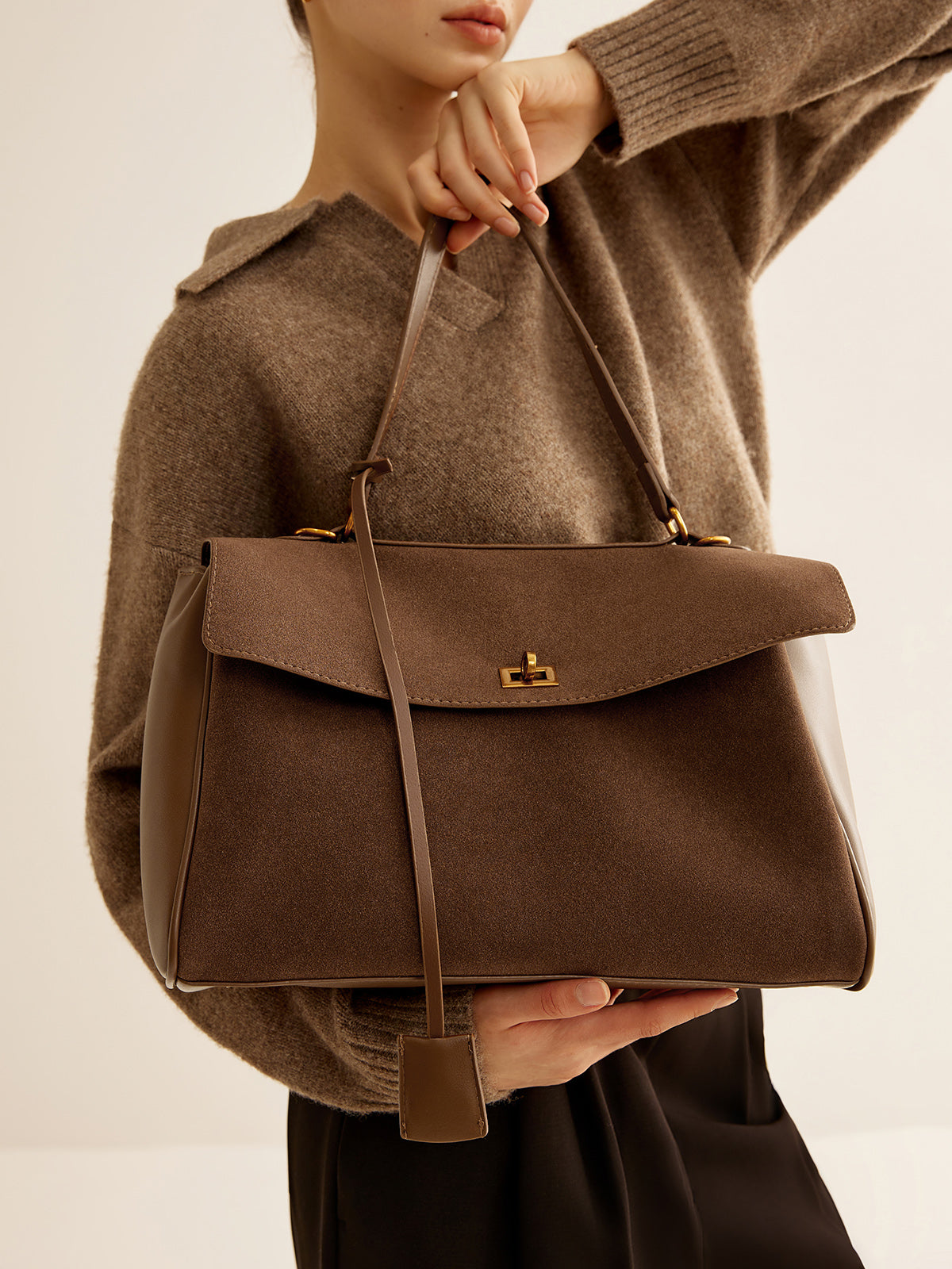 Structured Utility Large Capacity Flap Shoulder Bag