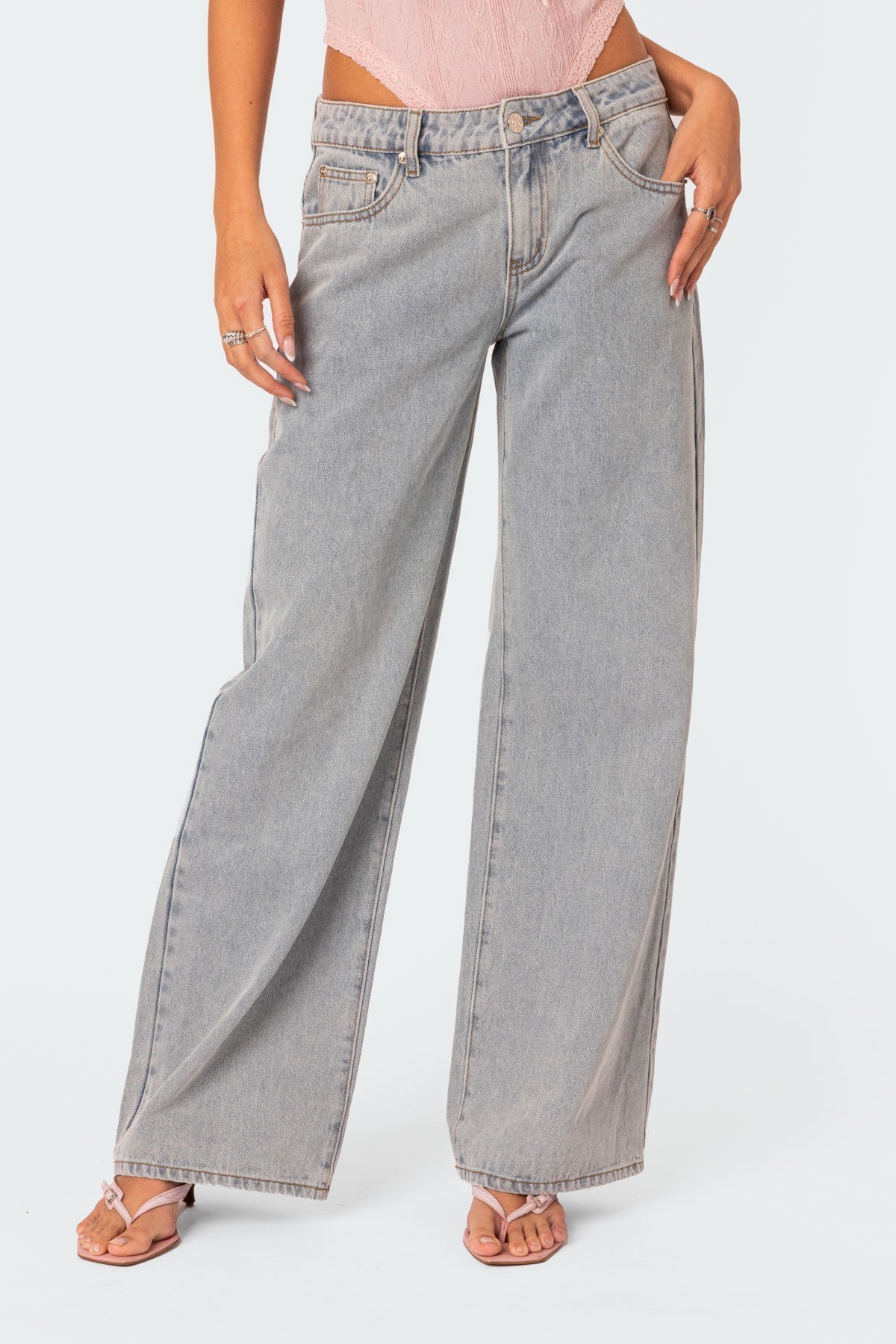 Bow Pocket Wide-Leg Jeans