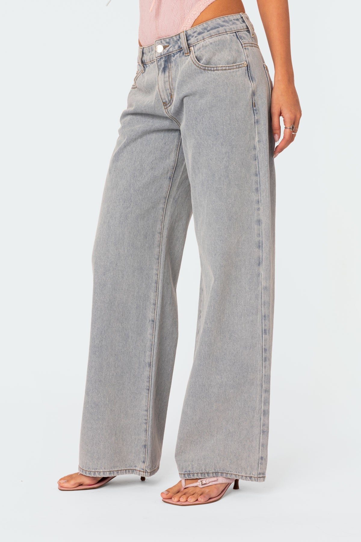 Bow Pocket Wide-Leg Jeans