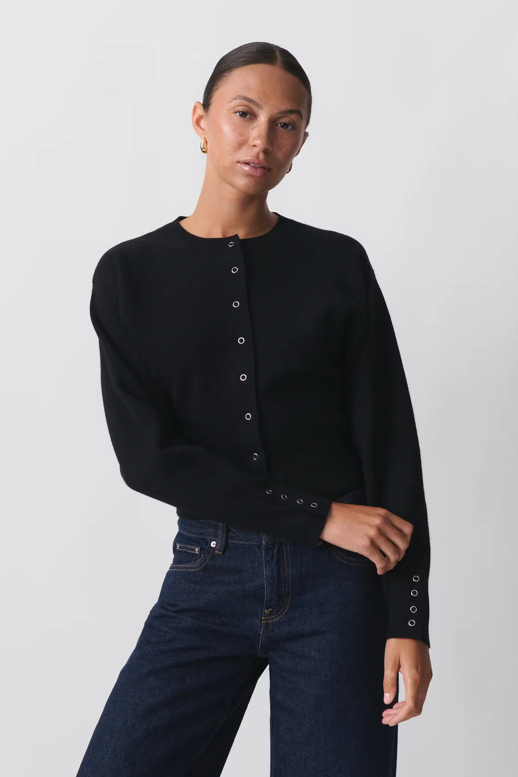 Round Neck Knit Cardigan