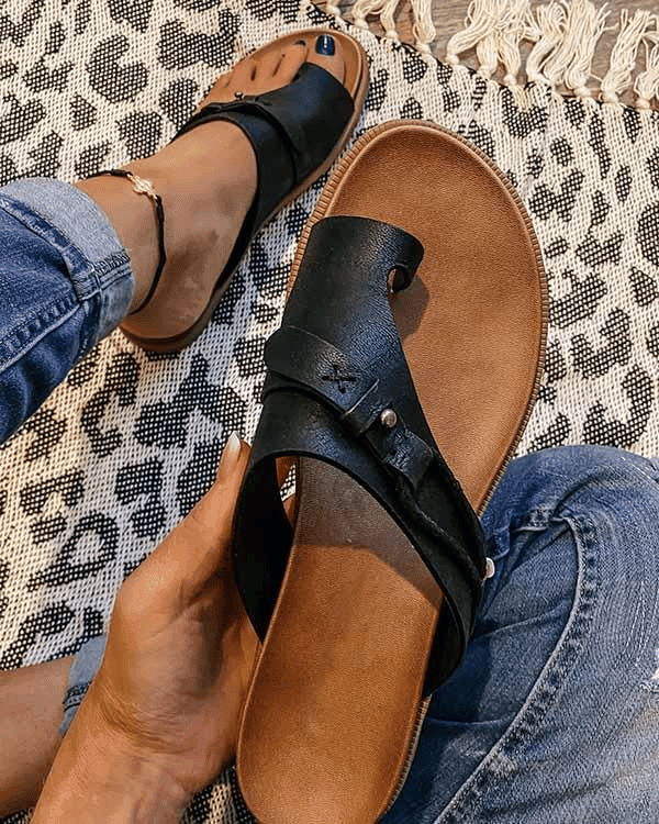 Women’s Flat Toe Loop Sandals