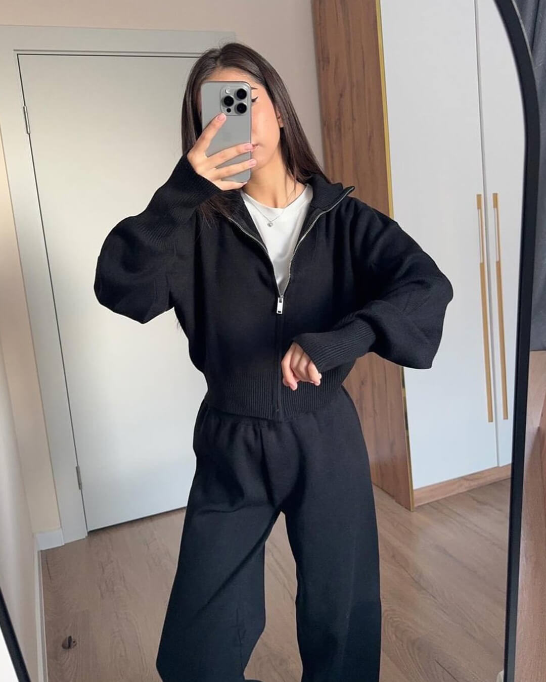Zip-Up Knit Jacket and Wide-Leg Trousers Set